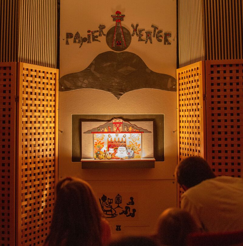 Papiertheater 291022 doracsala9
