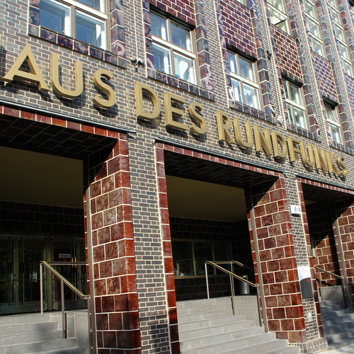 Haus des rundfunks in summer 2015(1)